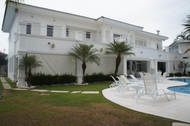 Imagem Casa com 7 Quartos à Venda, 968 m² em Jardim Virgínia (enseada) - Guarujá