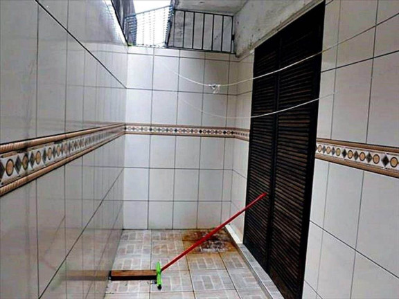 Imagem Casa com 1 Quarto à Venda, 70 m² em Vila Guilhermina - Praia Grande