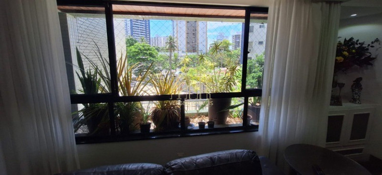 Imagem Imóvel com 4 Quartos à Venda, 240 m² em Pituba - Salvador