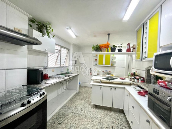 Imagem Apartamento com 3 Quartos à Venda, 160 m² em Pitangueiras - Guarujá