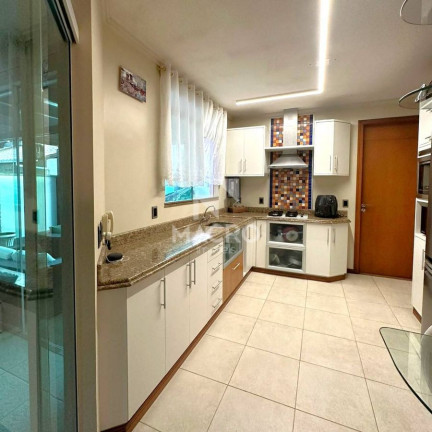 Imagem Casa com 3 Quartos à Venda, 170 m² em Amizade - Jaraguá Do Sul