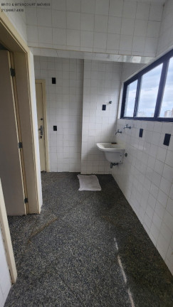 Imagem Imóvel com 4 Quartos à Venda, 156 m² em Graça - Salvador Imagem Imóvel com 4 Quartos à Venda, 156 m² em Graça - Salvador