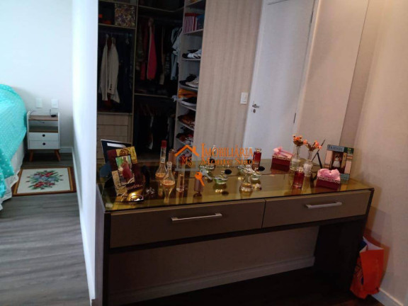 Imagem Apartamento com 3 Quartos à Venda, 154 m² em Jardim Flor Da Montanha - Guarulhos Imagem Apartamento com 3 Quartos à Venda, 154 m² em Jardim Flor Da Montanha - Guarulhos