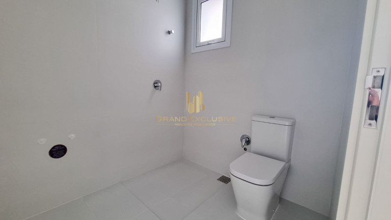 Imagem Apartamento com 4 Quartos à Venda, 160 m² em Pioneiros - Balneário Camboriú