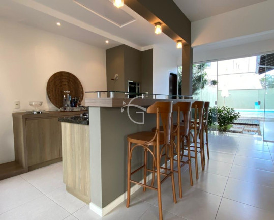 Imagem Casa com 3 Quartos à Venda, 124 m² em Costa E Silva - Joinville Imagem Casa com 3 Quartos à Venda, 124 m² em Costa E Silva - Joinville