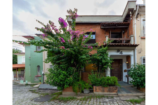 Imagem Casa com 2 Quartos à Venda, 120 m² em Vila Monumento - São Paulo Imagem Casa com 2 Quartos à Venda, 120 m² em Vila Monumento - São Paulo