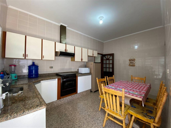 Imagem Casa com 2 Quartos à Venda, 198 m² em Vila Caicara - Praia Grande Imagem Casa com 2 Quartos à Venda, 198 m² em Vila Caicara - Praia Grande
