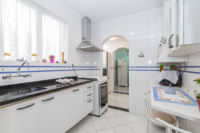Imagem Imóvel com 3 Quartos à Venda, 84 m² em Menino Deus - Porto Alegre Imagem Imóvel com 3 Quartos à Venda, 84 m² em Menino Deus - Porto Alegre