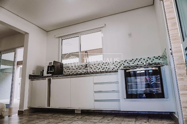 Imagem Casa com 4 Quartos à Venda, 450 m² em Condomínio Figueira Garden - Atibaia Imagem Casa com 4 Quartos à Venda, 450 m² em Condomínio Figueira Garden - Atibaia