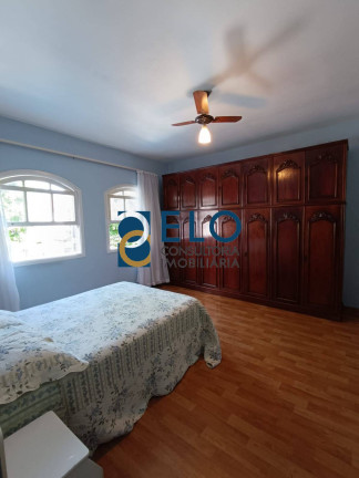 Imagem Sobrado com 3 Quartos à Venda, em Aparecida - Santos Imagem Sobrado com 3 Quartos à Venda, em Aparecida - Santos