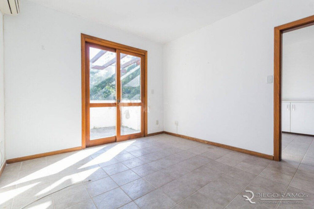 Imagem Apartamento com 2 Quartos à Venda, 165 m² em Petrópolis - Porto Alegre