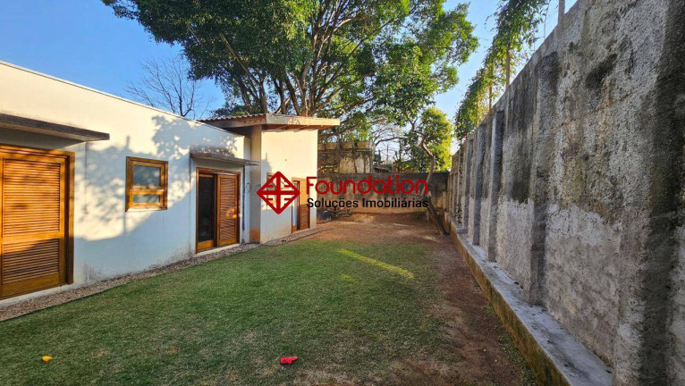 Imagem Casa de Condomínio com 3 Quartos à Venda, 585 m² em Chácara Dos Junqueiras - Carapicuíba