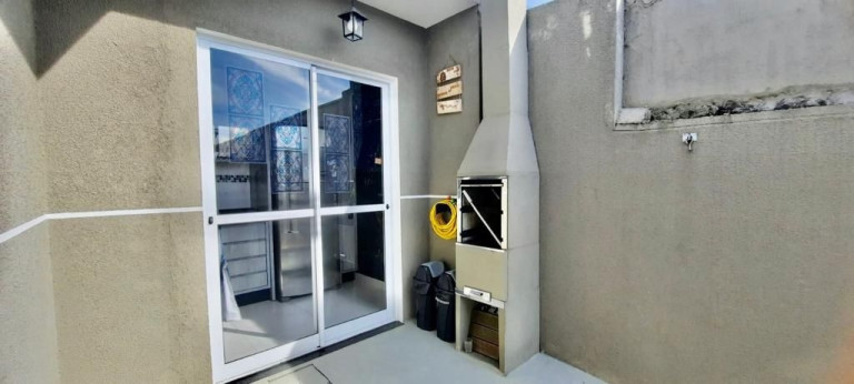 Imagem Casa com 3 Quartos à Venda, 61 m² em Cajuru - Curitiba