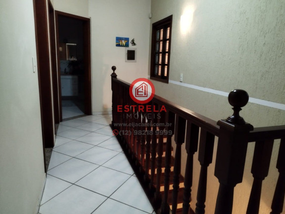 Imagem Casa com 3 Quartos à Venda, 240 m² em Jardim Bela Vista - Jacareí Imagem Casa com 3 Quartos à Venda, 240 m² em Jardim Bela Vista - Jacareí