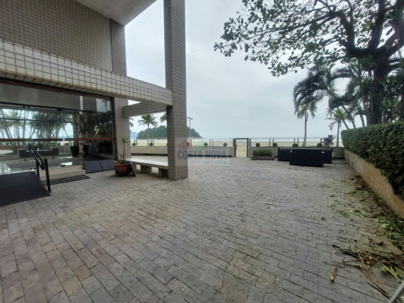 Apartamento com 2 Quartos à Venda ou Locação, 160 m² em José Menino - Santos