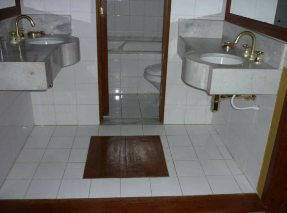 Imagem Casa com 4 Quartos à Venda,  em Lagoa Da Conceição - Florianópolis