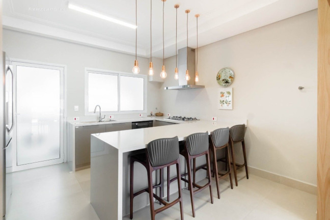 Imagem Apartamento com 4 Quartos à Venda, em Jardim América - São Paulo Imagem Apartamento com 4 Quartos à Venda, em Jardim América - São Paulo