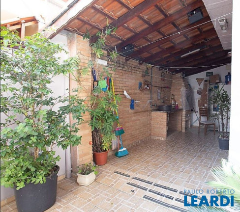 Imagem Sobrado com 3 Quartos à Venda, 200 m² em Jardim Stella - Santo André Imagem Sobrado com 3 Quartos à Venda, 200 m² em Jardim Stella - Santo André