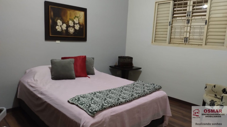 Imagem Casa com 3 Quartos à Venda, 210 m² em Jardim Residencial Ravagnani - Sumaré Imagem Casa com 3 Quartos à Venda, 210 m² em Jardim Residencial Ravagnani - Sumaré