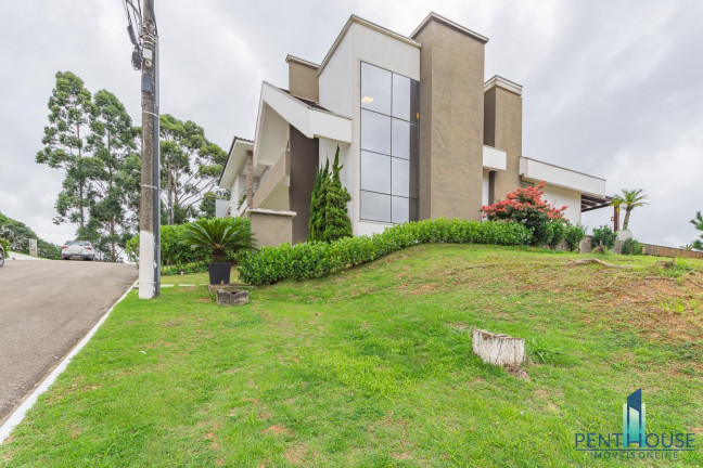 Imagem Casa com 3 Quartos à Venda, 420 m² em Centro - Camboriú Imagem Casa com 3 Quartos à Venda, 420 m² em Centro - Camboriú