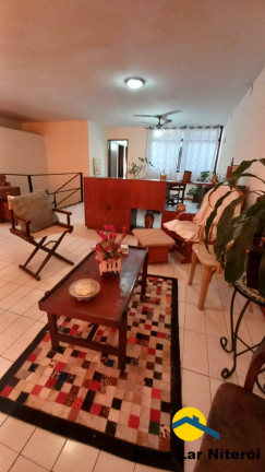Imagem Casa com 4 Quartos à Venda, 240 m² em Centro - Niterói Imagem Casa com 4 Quartos à Venda, 240 m² em Centro - Niterói
