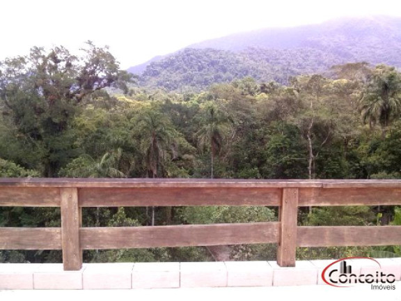 Casa com 4 Quartos à Venda, 577 m² em Ubatumirim - Ubatuba