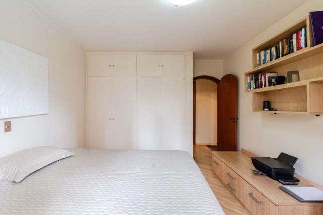 Imagem Apartamento com 4 Quartos à Venda, 267 m² em Moema - São Paulo