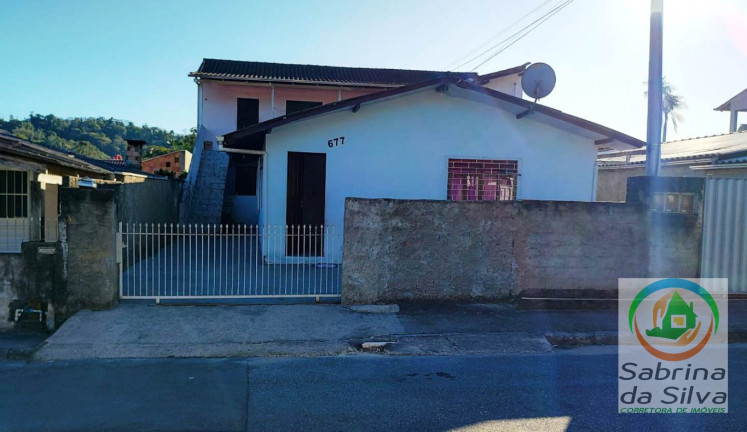 Casa com 6 Quartos à Venda, 180 m² em Itoupavazinha - Blumenau