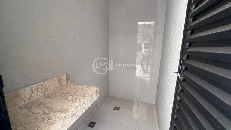 Imagem Casa com 3 Quartos à Venda, 130 m² em Parque Residencial Rita Vieira - Campo Grande Imagem Casa com 3 Quartos à Venda, 130 m² em Parque Residencial Rita Vieira - Campo Grande