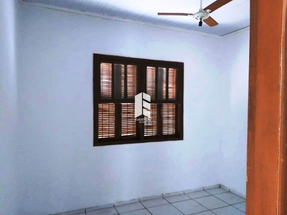 Imagem Casa com 3 Quartos à Venda,  em Itararé - Santa Maria