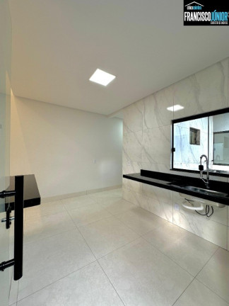 Imagem Casa com 3 Quartos à Venda, 150 m² em Setor Santos Dumont - Goiânia Imagem Casa com 3 Quartos à Venda, 150 m² em Setor Santos Dumont - Goiânia