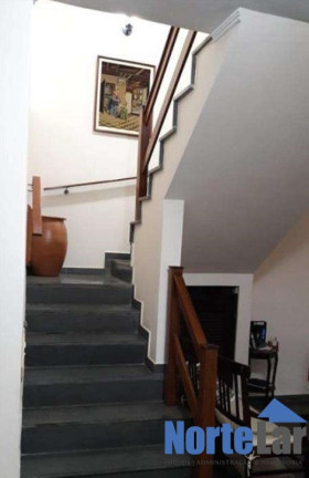 Imagem Sobrado com 5 Quartos à Venda, 338 m² em Vila Albertina - São Paulo