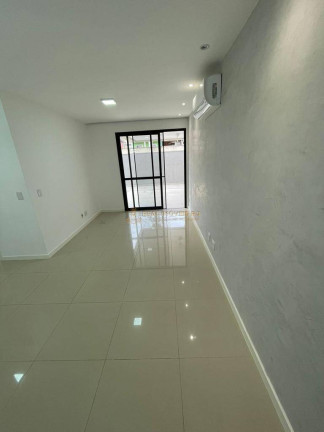 Imagem Apartamento com 2 Quartos à Venda, 126 m² em Recreio Dos Bandeirantes - Rio De Janeiro