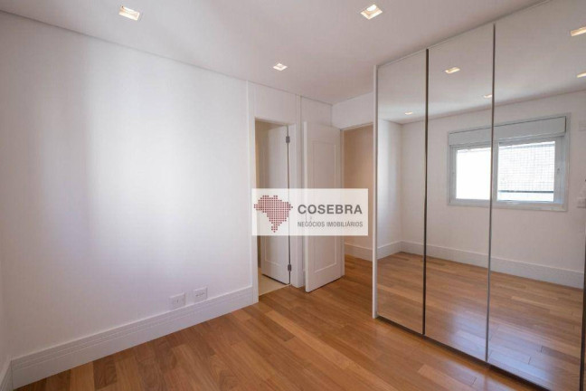 Imagem Apartamento com 3 Quartos à Venda, 275 m² em Vila Olímpia - São Paulo