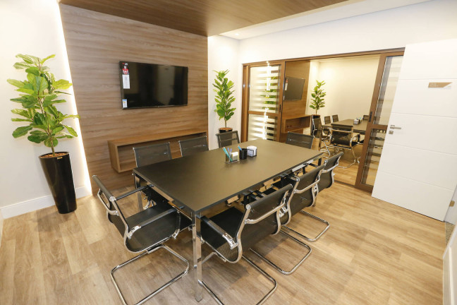 Imagem Sala Comercial à Venda, 78 m² em Cristo Rei - Curitiba Imagem Sala Comercial à Venda, 78 m² em Cristo Rei - Curitiba