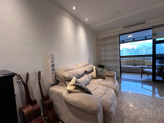 Imagem Imóvel com 3 Quartos à Venda, 126 m² em Barra Da Tijuca - Rio De Janeiro Imagem Imóvel com 3 Quartos à Venda, 126 m² em Barra Da Tijuca - Rio De Janeiro