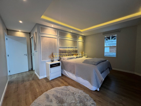 Imagem Casa com 3 Quartos à Venda, 300 m² em Pedra Branca - Palhoça Imagem Casa com 3 Quartos à Venda, 300 m² em Pedra Branca - Palhoça