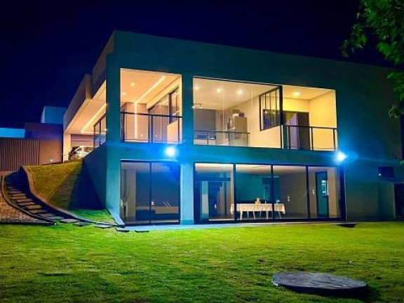 Imagem Casa com 3 Quartos à Venda, 600 m² em Setor Habitacional Arniqueira (águas Claras) - Brasília Imagem Casa com 3 Quartos à Venda, 600 m² em Setor Habitacional Arniqueira (águas Claras) - Brasília