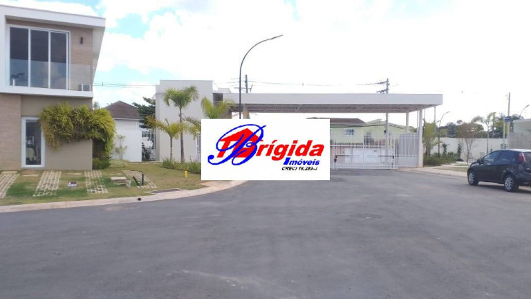 Terreno em Condomínio à Venda, 203 m² em Jardim Semiramis - Cotia