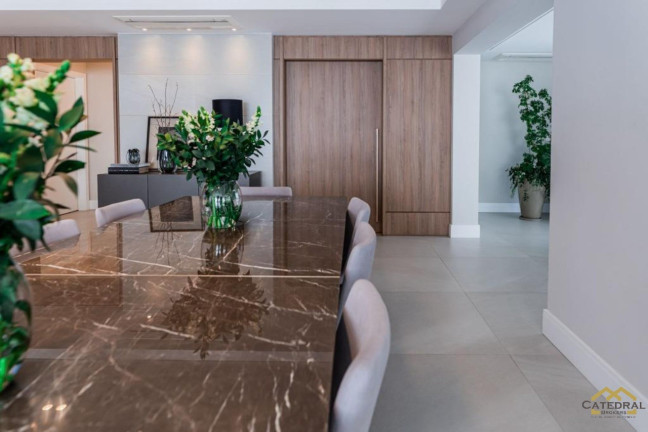 Imagem Apartamento com 3 Quartos à Venda, 268 m² em Anhangabaú - Jundiaí Imagem Apartamento com 3 Quartos à Venda, 268 m² em Anhangabaú - Jundiaí
