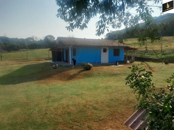 Imagem Imóvel com 2 Quartos à Venda, 19.517 m² em Zona Rural - Campo Magro Imagem Imóvel com 2 Quartos à Venda, 19.517 m² em Zona Rural - Campo Magro