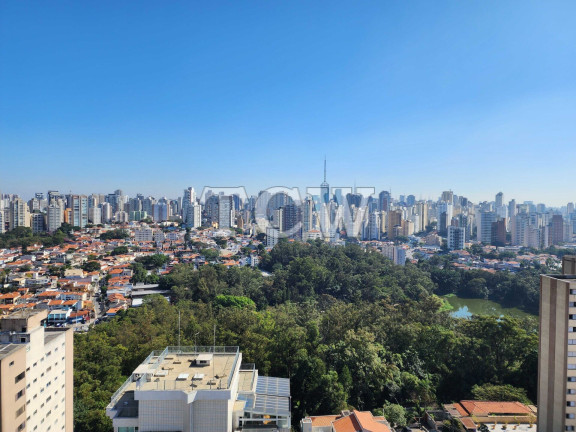Apartamento com 4 Quartos à Venda, 154 m² em Aclimação - São Paulo