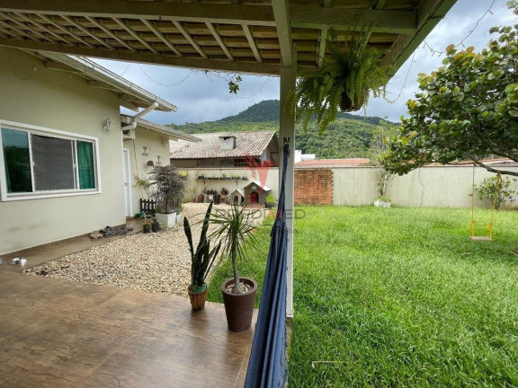 Imagem Casa com 3 Quartos à Venda, 110 m² em Amizade - Guaramirim