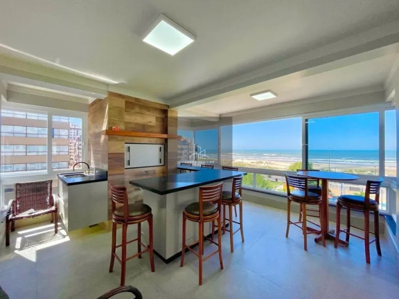 Apartamento com 5 Quartos à Venda,  em Centro - Capão Da Canoa