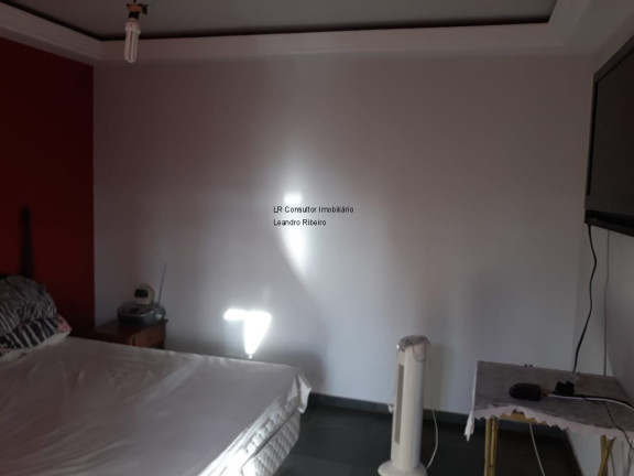 Imagem Imóvel com 3 Quartos à Venda, 2.000 m² em Jardim Amapola - Bragança Paulista Imagem Imóvel com 3 Quartos à Venda, 2.000 m² em Jardim Amapola - Bragança Paulista