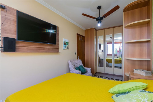 Imagem Imóvel com 2 Quartos à Venda, em Santa Tereza - Porto Alegre Imagem Imóvel com 2 Quartos à Venda, em Santa Tereza - Porto Alegre