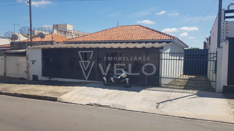 Imagem Casa com 5 Quartos à Venda, 200 m² em Centro - Itapetininga Imagem Casa com 5 Quartos à Venda, 200 m² em Centro - Itapetininga
