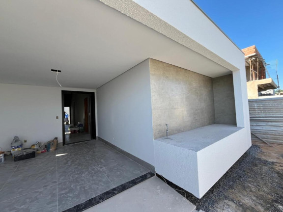 Imagem Casa com 3 Quartos à Venda, 250 m² em Condomínio Primor Das Torres - Cuiabá
