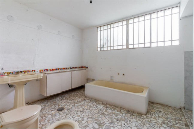 Imagem Casa com 3 Quartos à Venda, 300 m² em Pacaembu - São Paulo