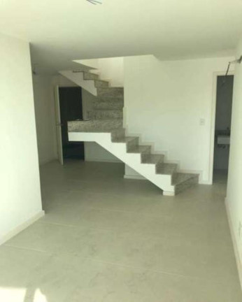 Imagem Cobertura com 3 Quartos à Venda, 108 m² em Passagem - Cabo Frio